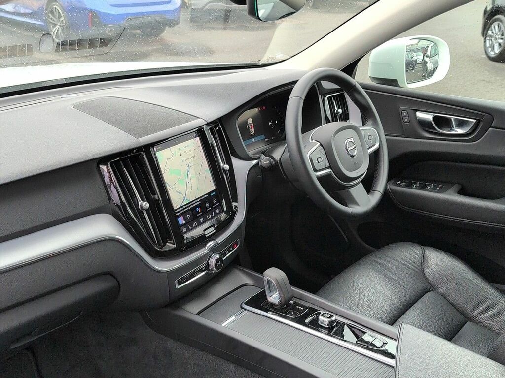 Volvo XC60 2.0 B5p Plus Dark Awd Geartronic Grey #10