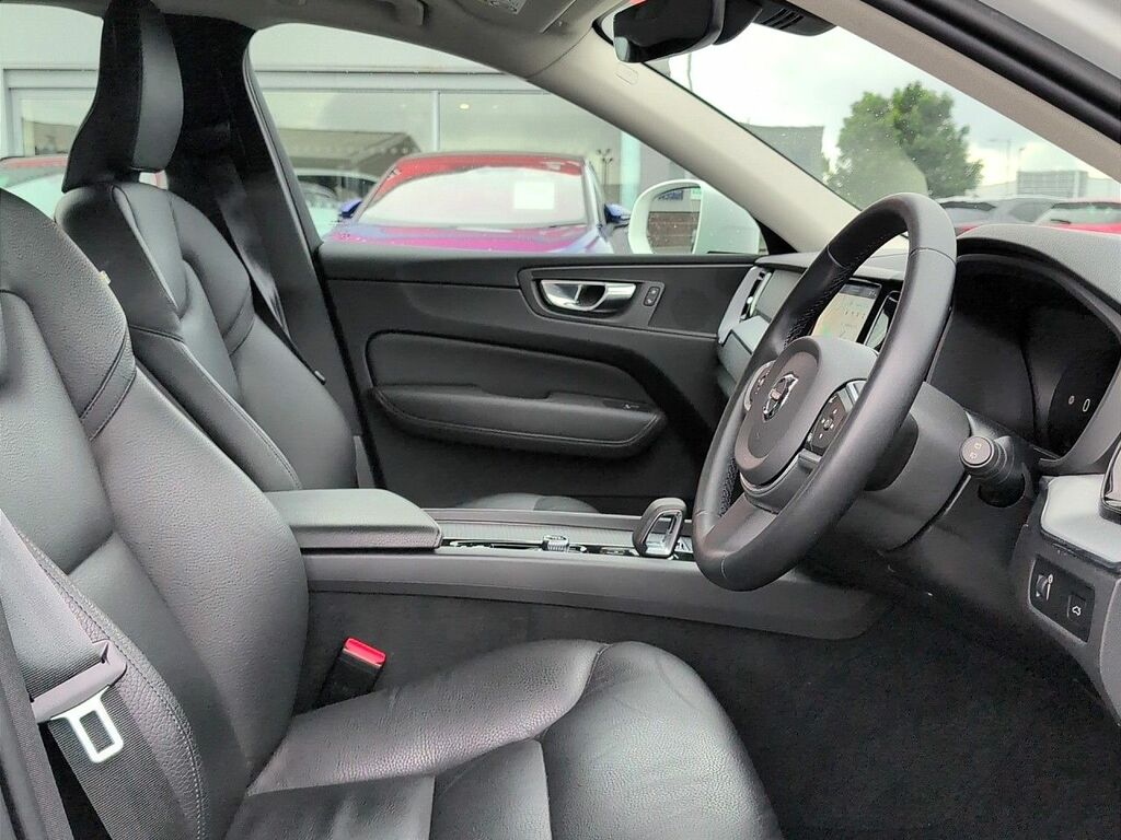 Volvo XC60 2.0 B5p Plus Dark Awd Geartronic Grey #13
