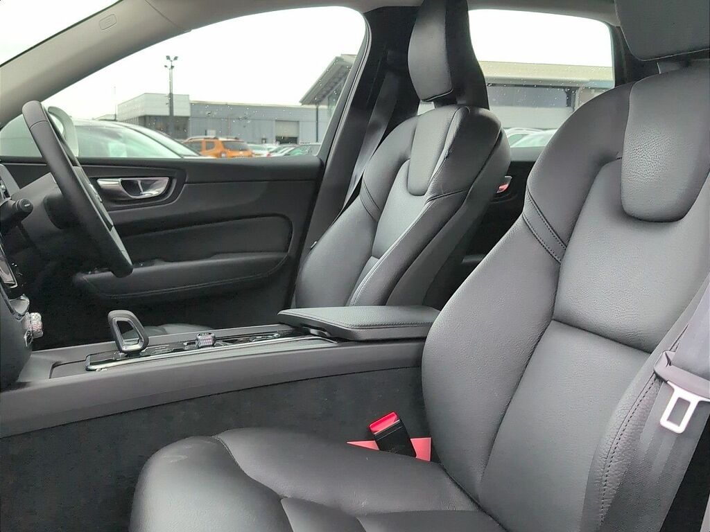Volvo XC60 2.0 B5p Plus Dark Awd Geartronic Grey #30