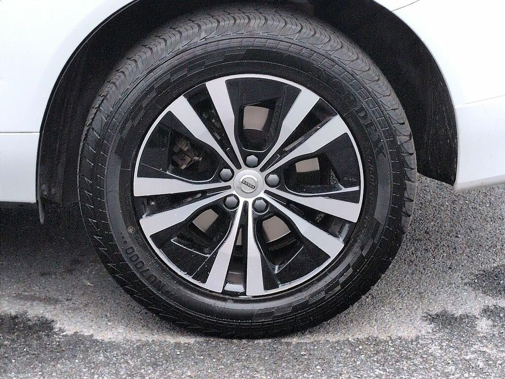 Volvo XC60 2.0 B5p Plus Dark Awd Geartronic Grey #37