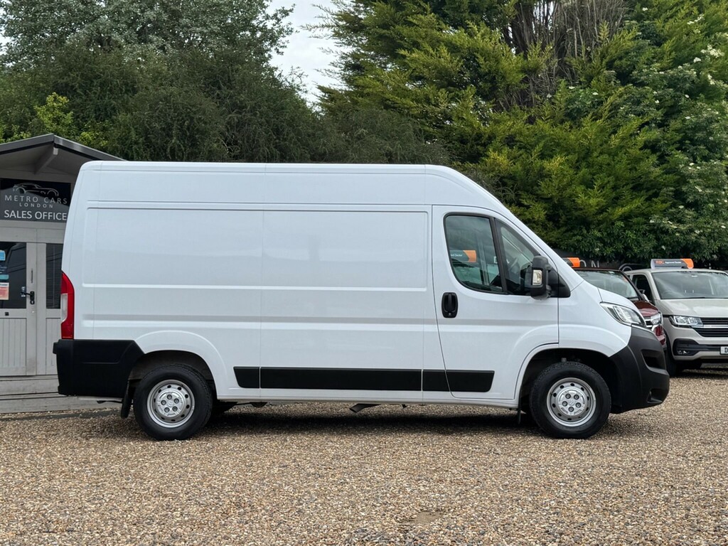 Citroen Relay Mpv MJ22ZKD White #4