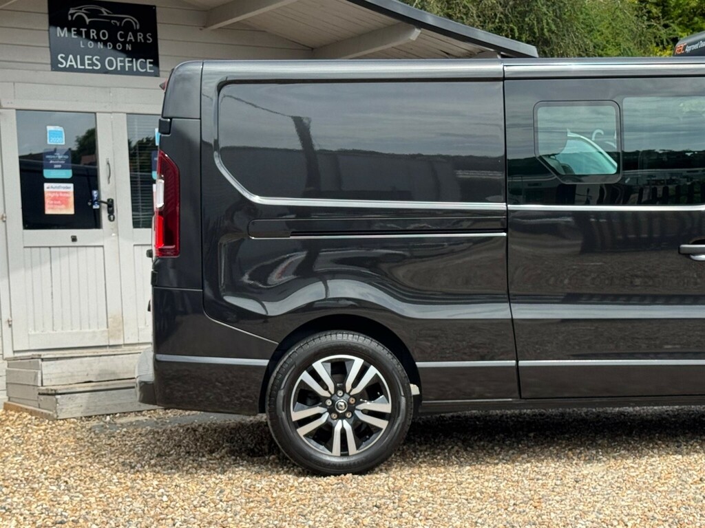Renault Trafic 2.0 Dci Blue Ll30 Sport Crew Van Edc L2 H1 Euro 6 Black #6