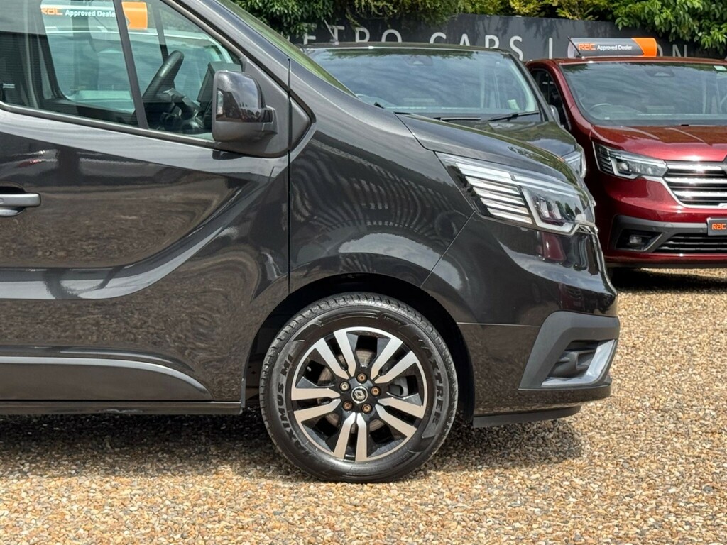 Renault Trafic 2.0 Dci Blue Ll30 Sport Crew Van Edc L2 H1 Euro 6 Black #5