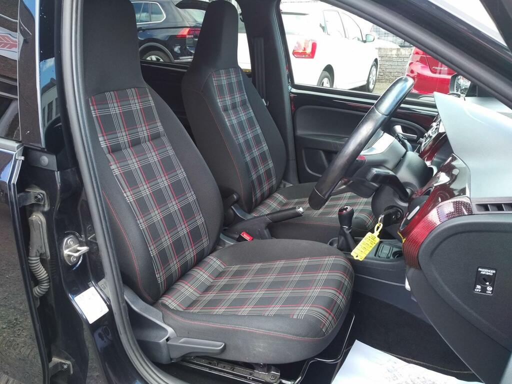 Volkswagen Up 1.0 65Ps Up Black #16