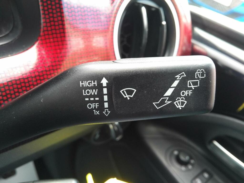 Volkswagen Up 1.0 65Ps Up Black #37