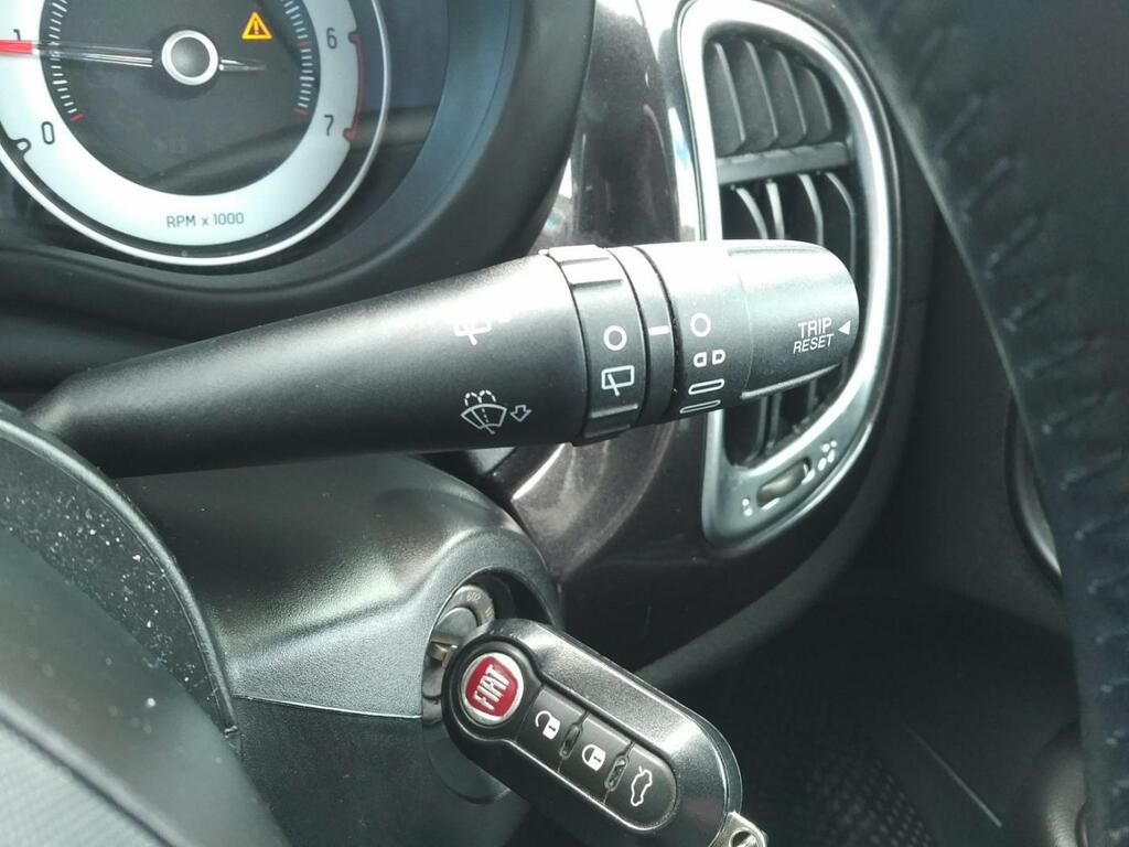 Fiat 500L Suv Red #37