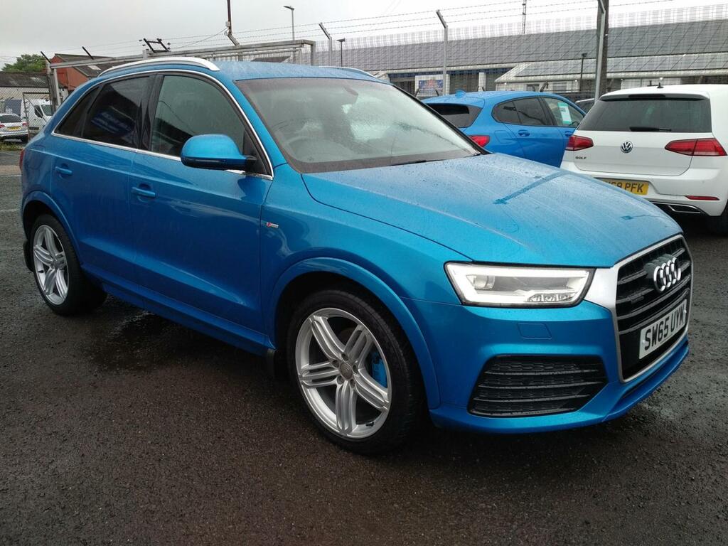 Audi Q3 2L S Line Plus Red #9