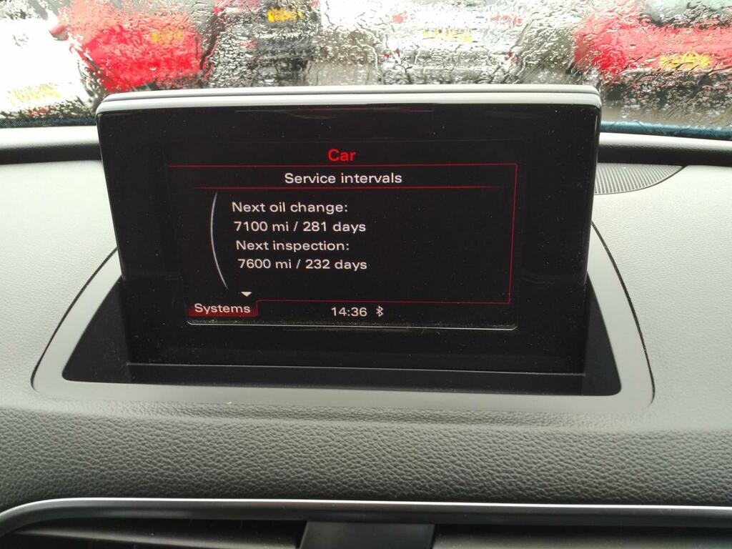 Audi Q3 2L S Line Plus Red #36