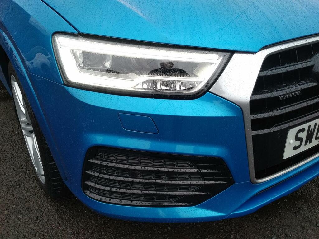 Audi Q3 2L S Line Plus Red #11