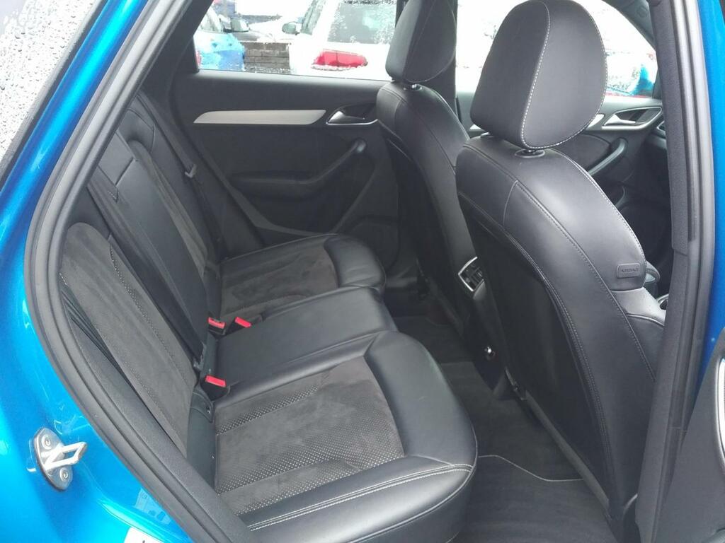 Audi Q3 2L S Line Plus Red #15