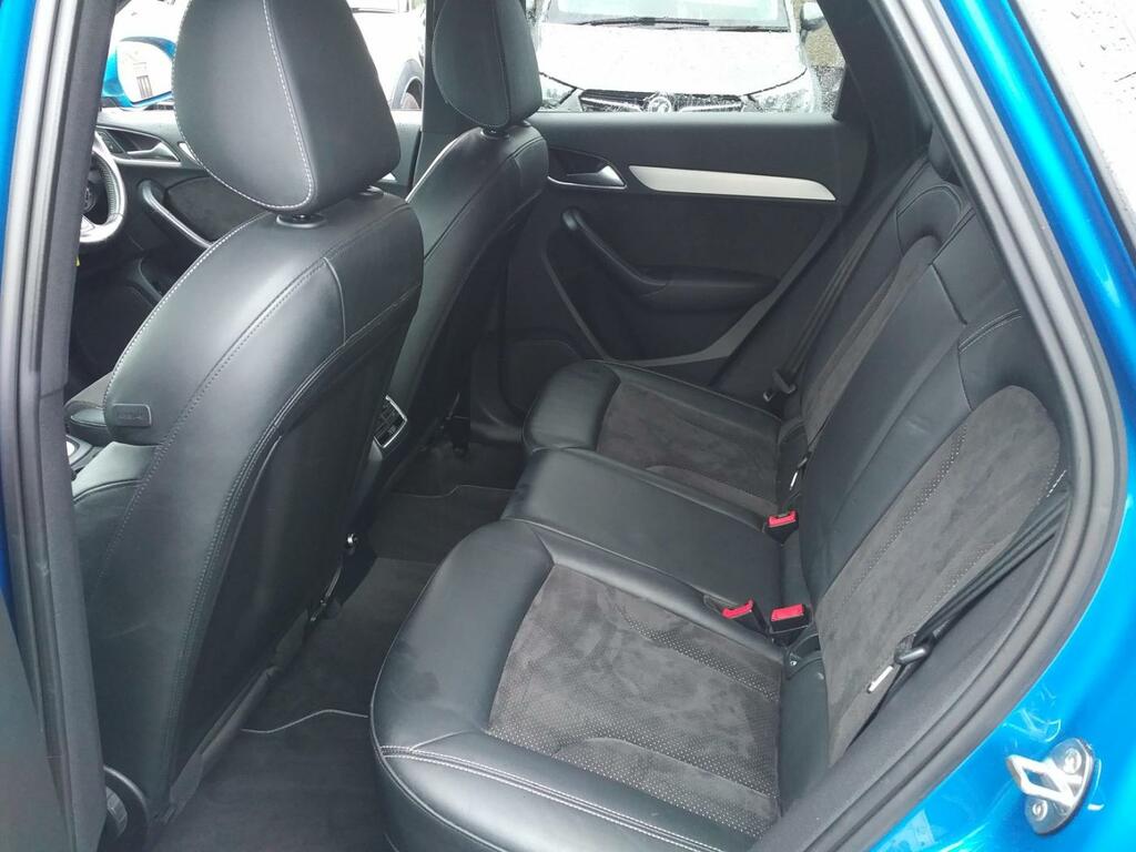 Audi Q3 2L S Line Plus Red #22