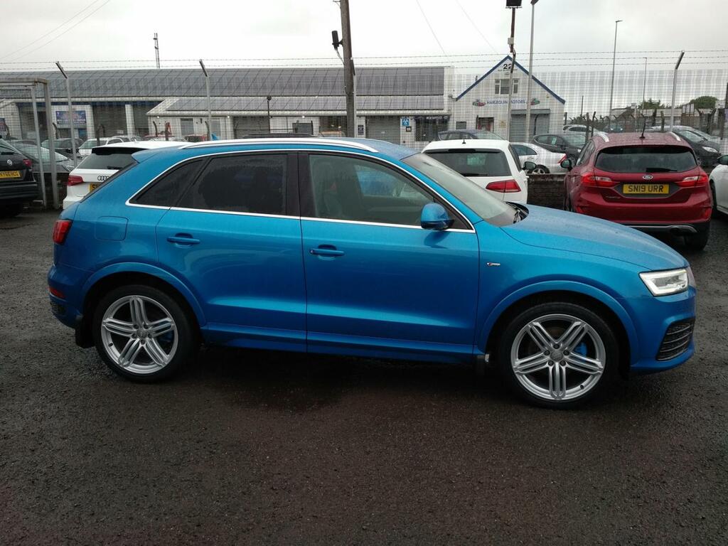 Audi Q3 2L S Line Plus Red #8