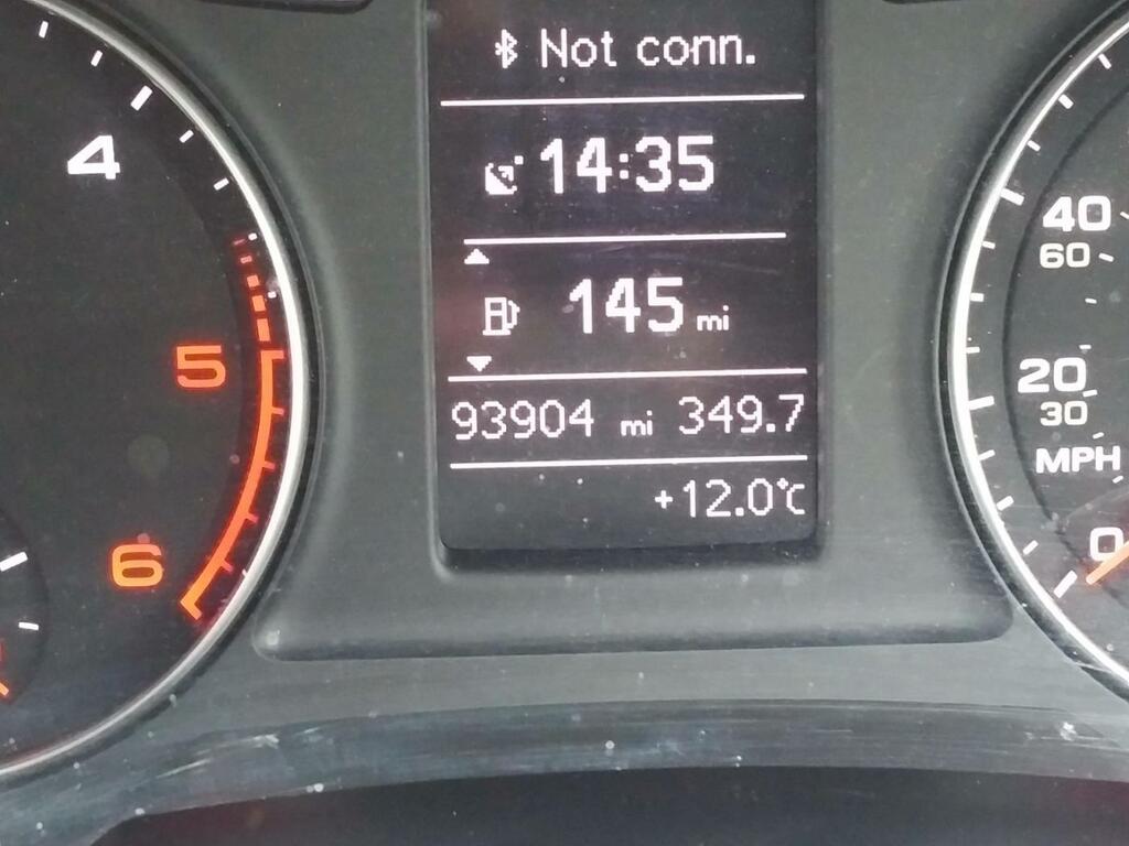 Audi Q3 2L S Line Plus Red #30
