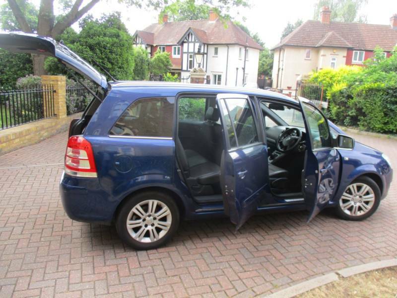 Vauxhall Zafira #10