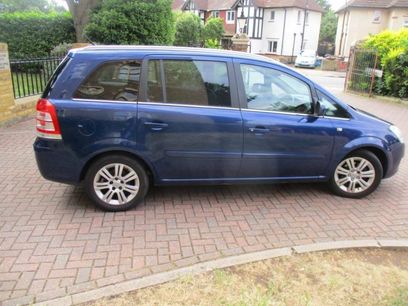 Vauxhall Zafira #8