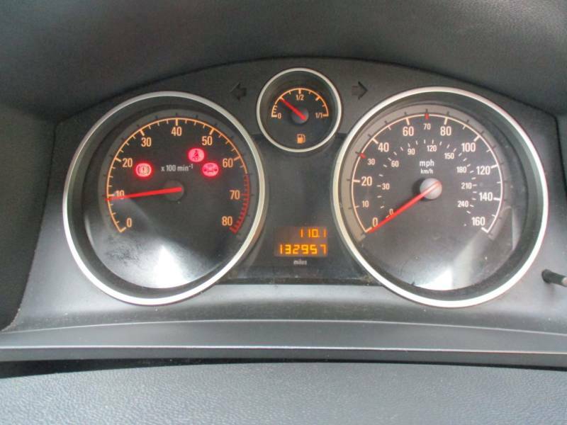 Vauxhall Zafira #14