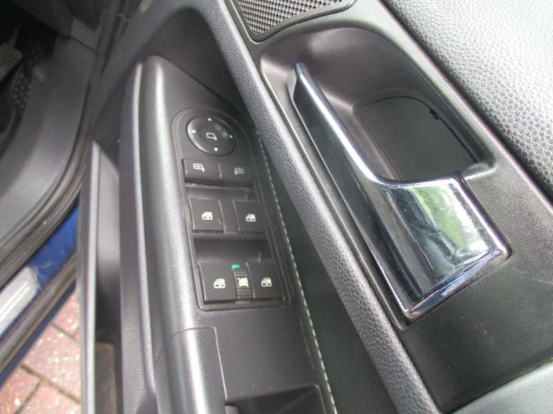 Vauxhall Zafira #12