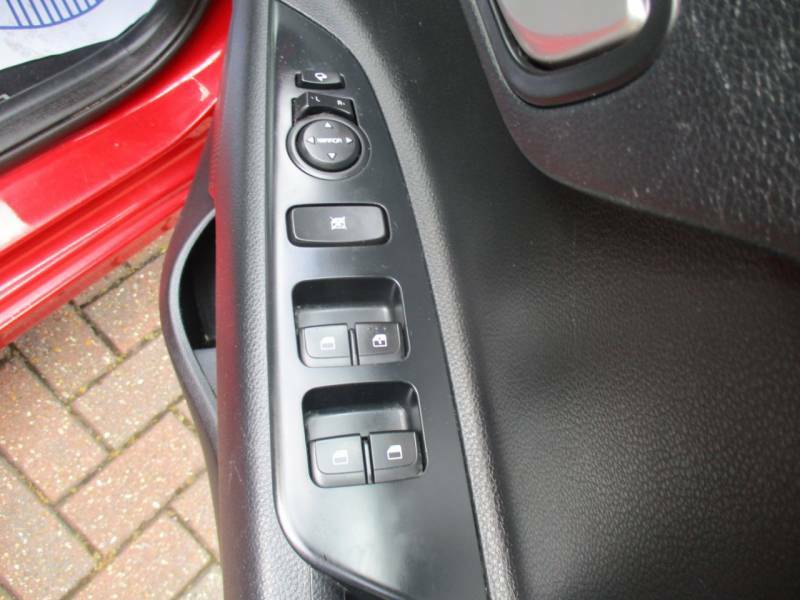 Kia RIO 1.25 1  #13