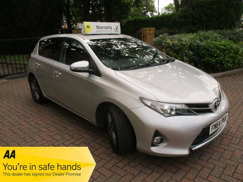 Toyota Auris 1.6 V-matic Icon Full Toyota History Satnav Silver