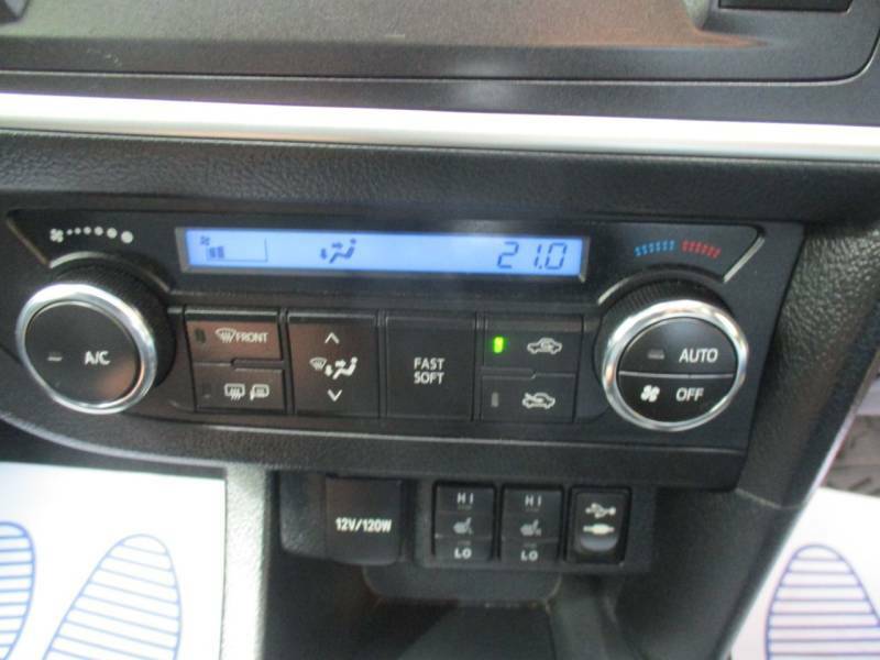 Toyota Auris Excel Silver #20