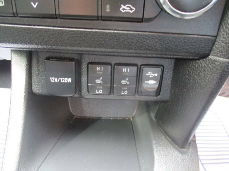 Toyota Auris Excel Silver #21