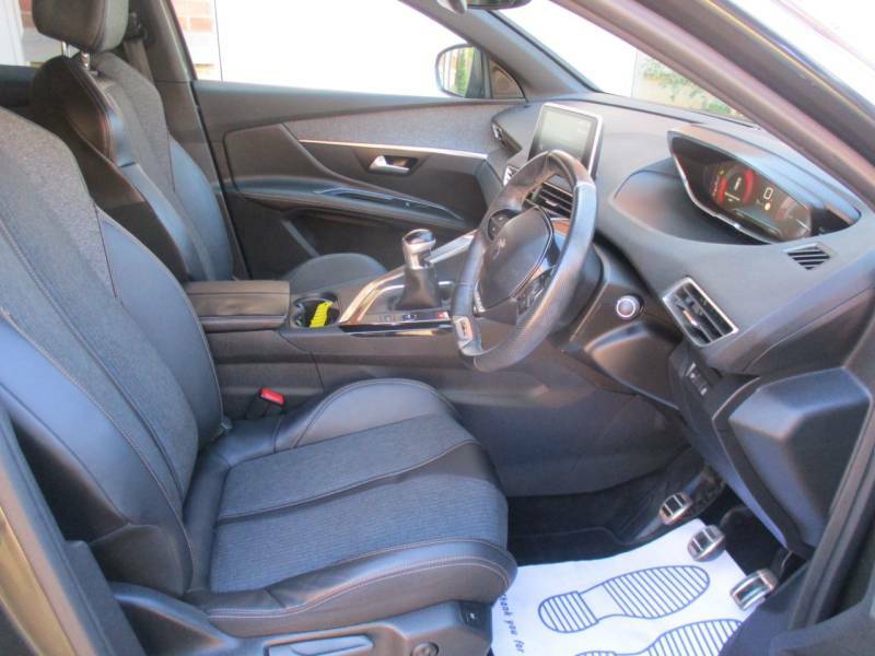 Peugeot 3008 Active Blue #10