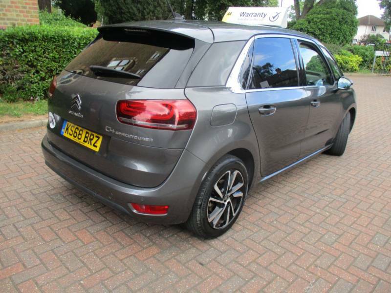 Citroen C4 SpaceTourer 1.2 Puretech Flair Ss White #8