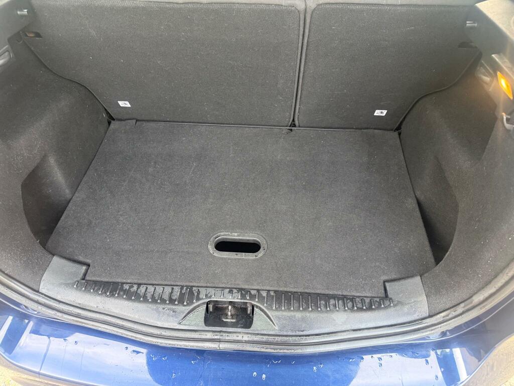 Ford B-Max  Gold #25