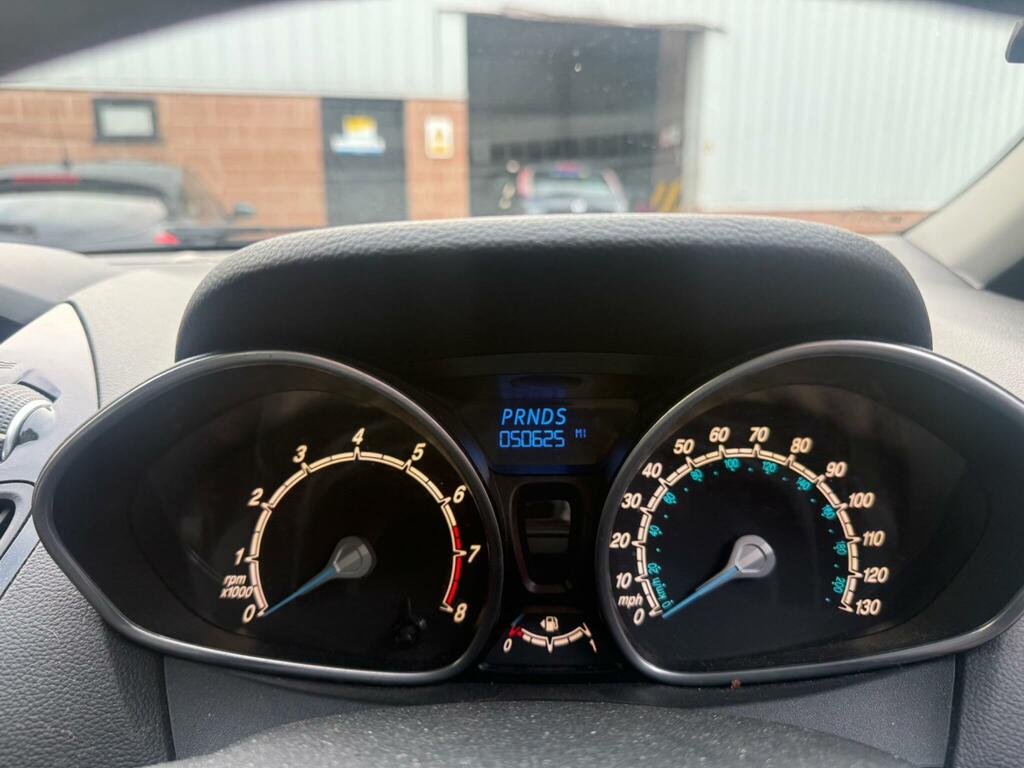 Ford B-Max  Gold #24