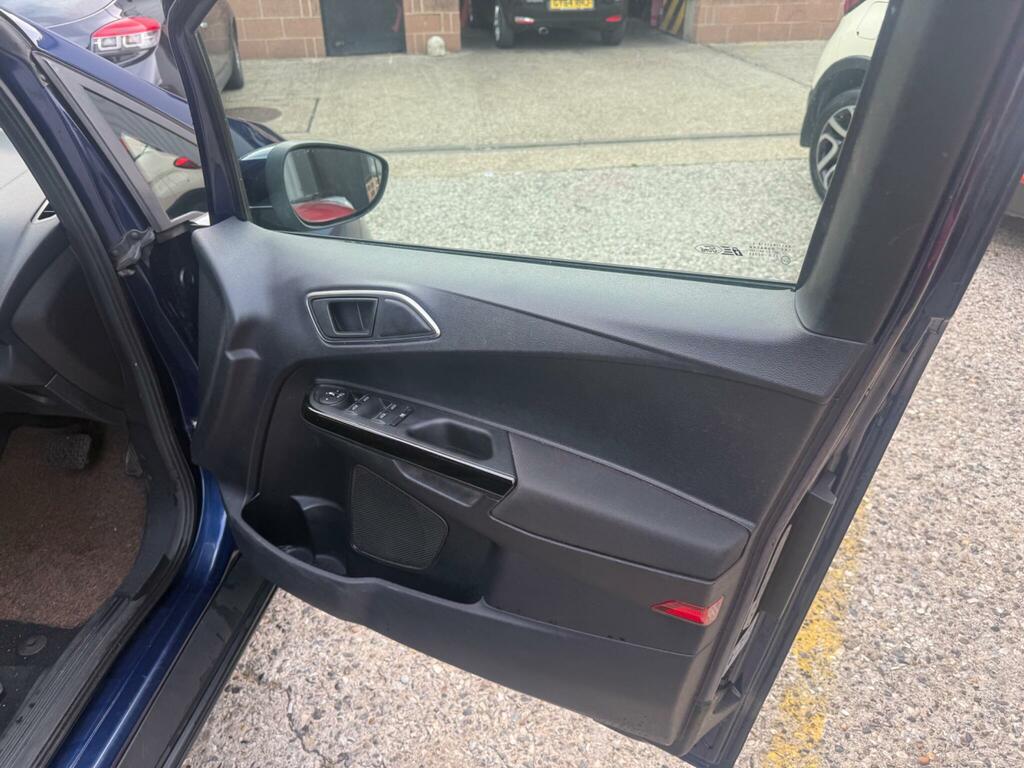 Ford B-Max  Gold #22