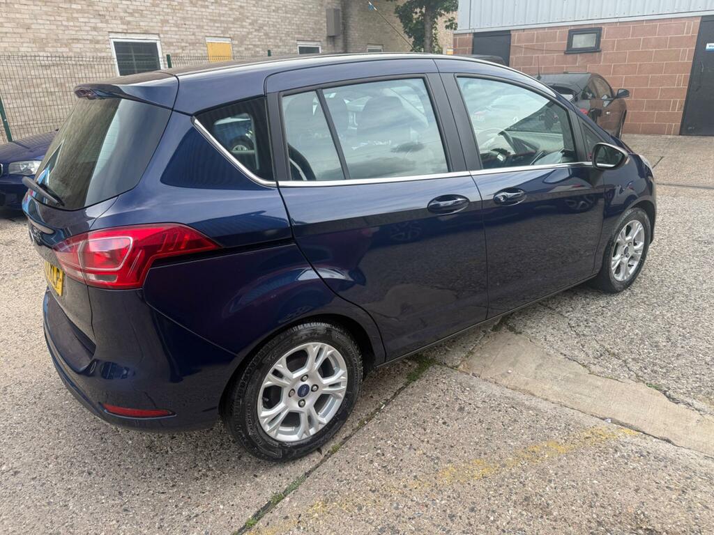 Ford B-Max  Gold #30