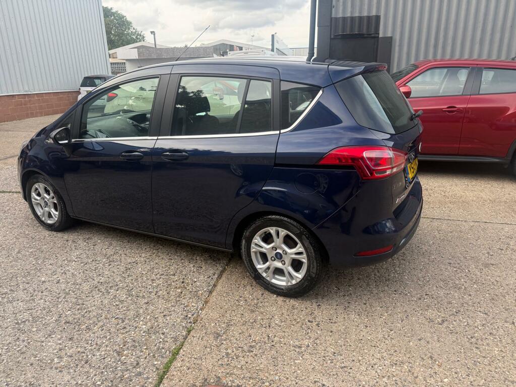Ford B-Max  Gold #29