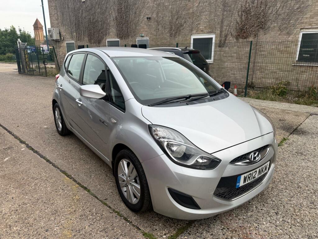 Hyundai Ix20 Active Silver #6