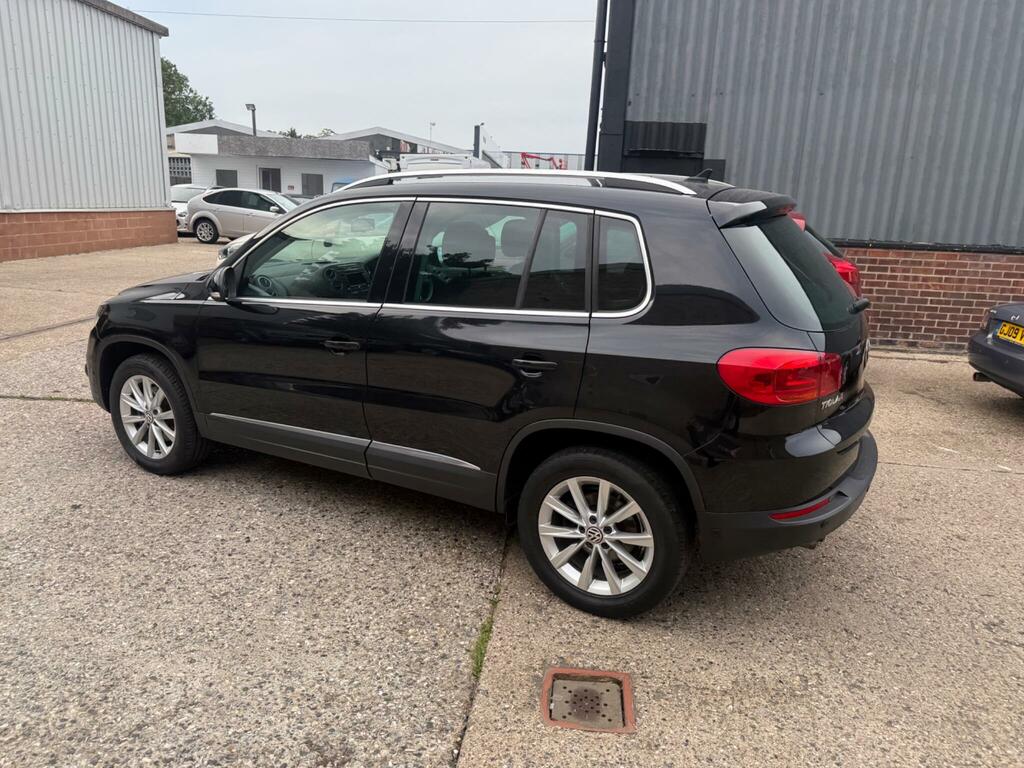 Volkswagen Tiguan Silver #44