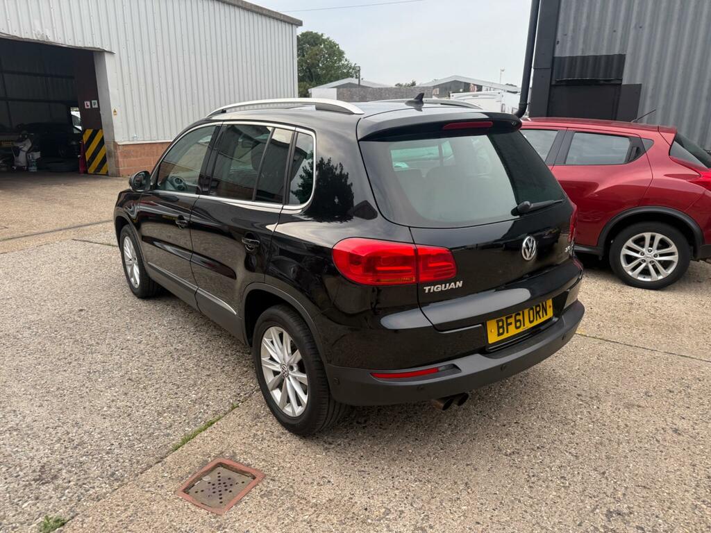 Volkswagen Tiguan Silver #10