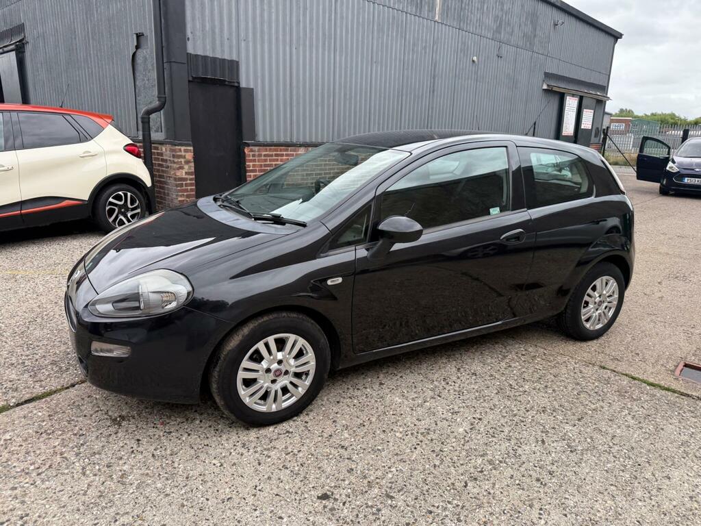 Fiat Punto Pop White #32