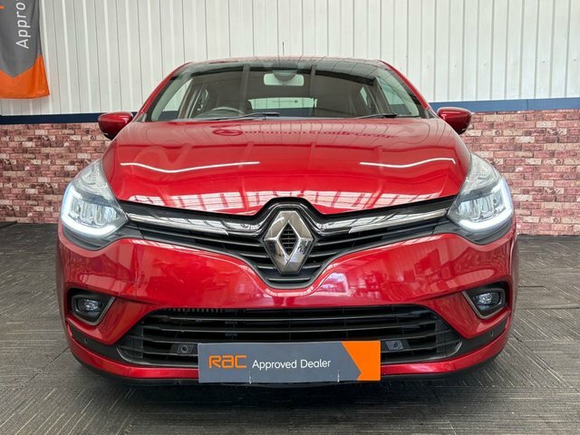 Renault Clio 0.9 Tce Signature Nav Hatchback Red #5