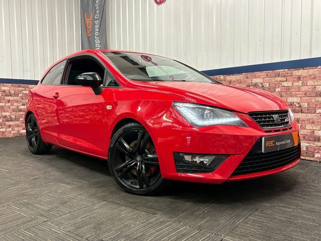 Seat Ibiza 1.8 Tsi Cupra Black Sport Coupe Red #3