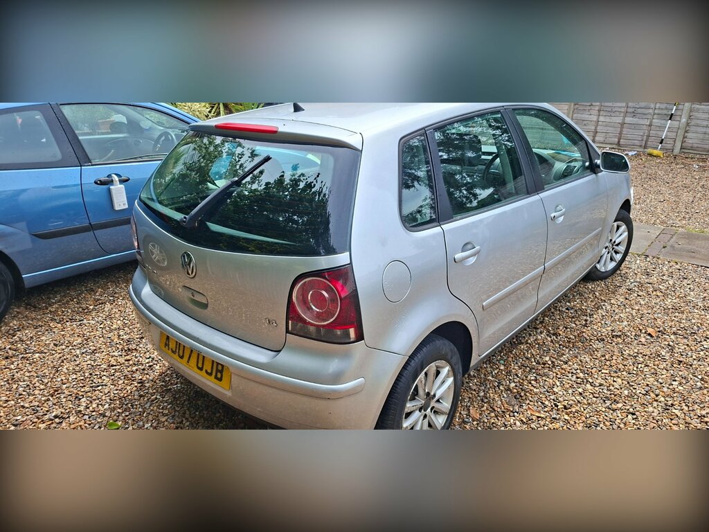Volkswagen Polo 1.4 S Hatchback 185 Gkm, 74 Silver #3