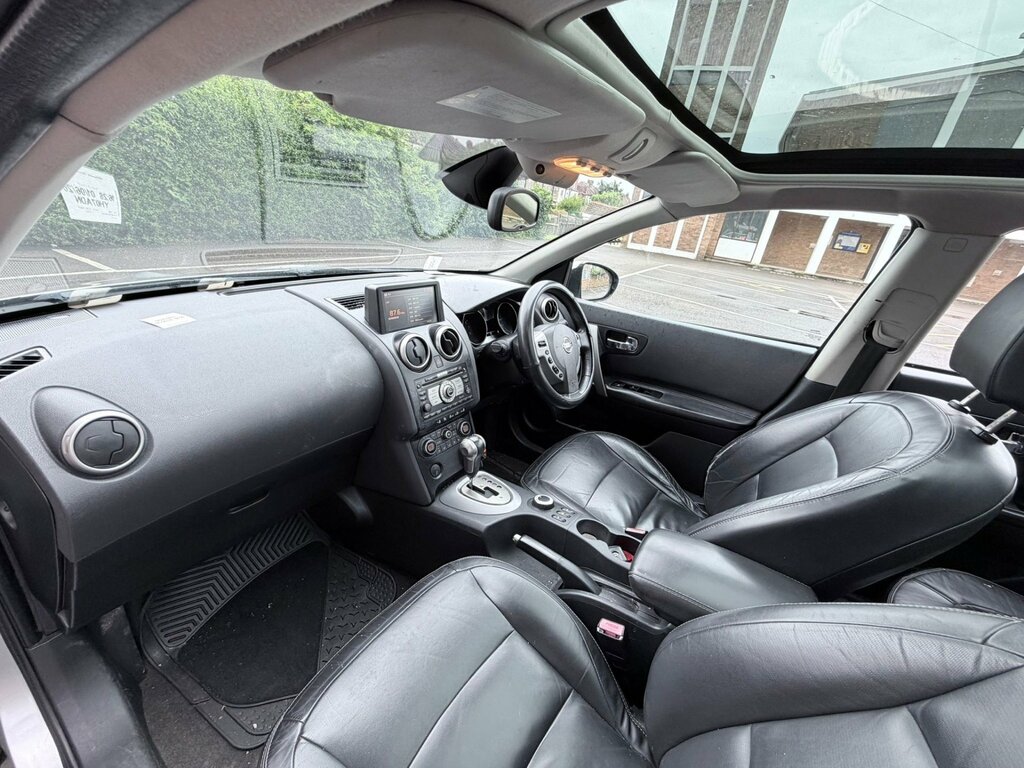 Nissan Qashqai Acenta Black #3