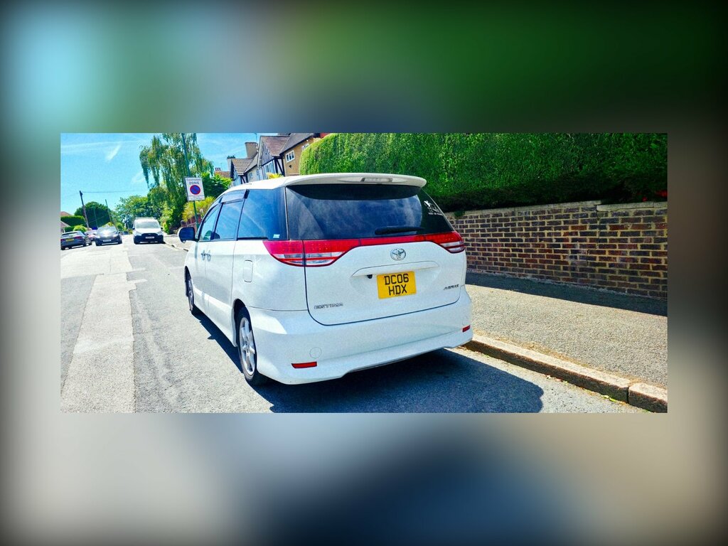 Toyota Estima Mpv 2300Cc 8 Seater White #5
