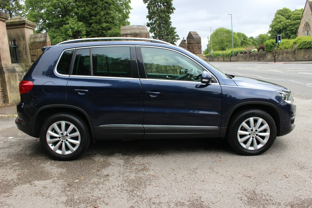 Volkswagen Passat 2.0 Tdi Bluemotion Tech Gt Grey #2
