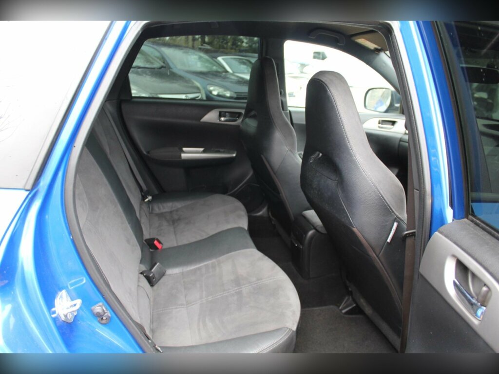 Subaru Impreza Hatchback  #11