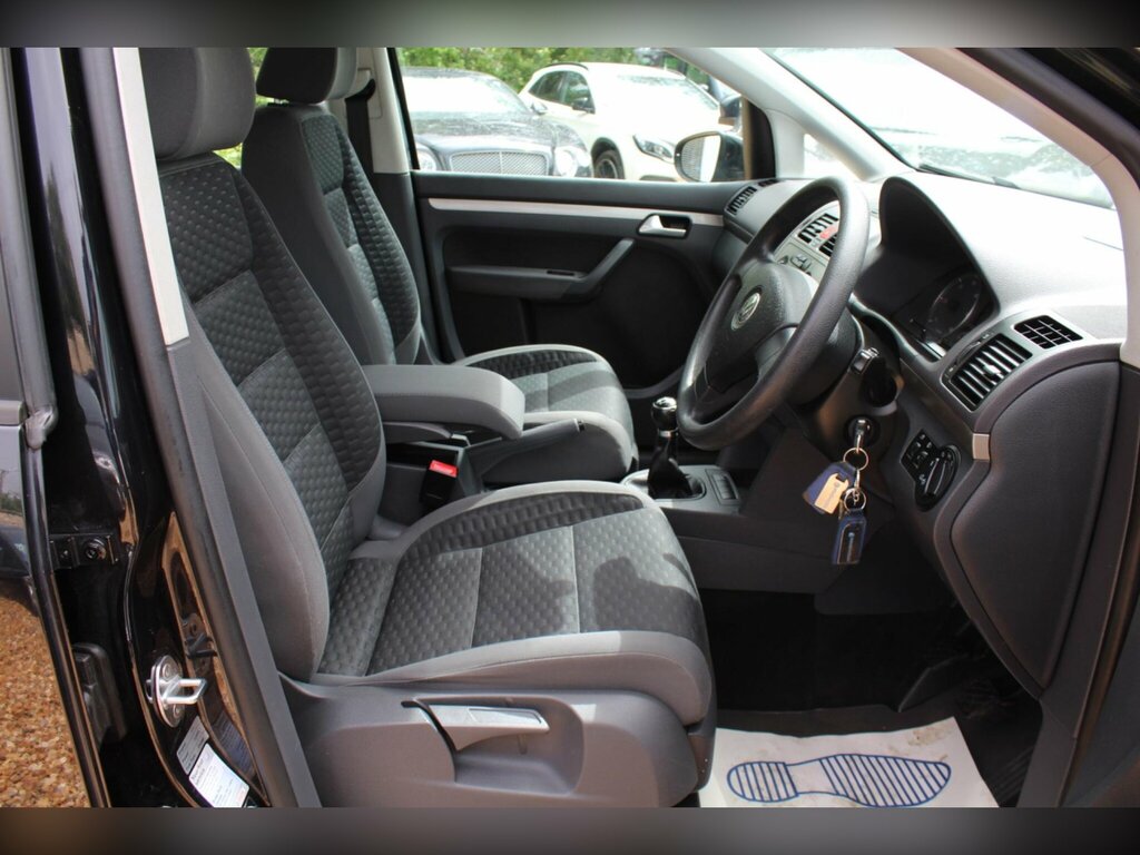 Volkswagen Touran 1.9 Tdi Se 7 Seats Black #5