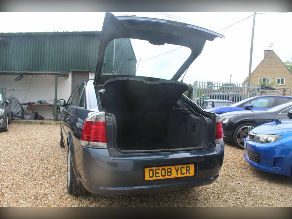 Vauxhall Vectra Sri Nav Cdti 150 Silver #26