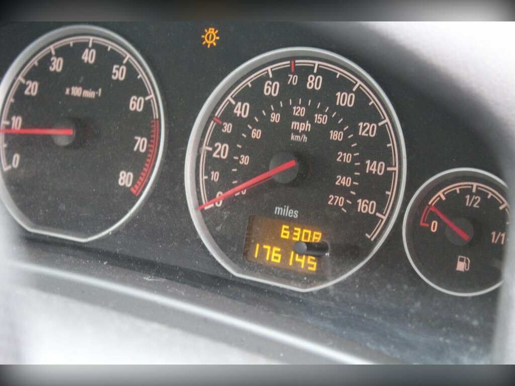 Vauxhall Vectra Sri Nav Cdti 150 Silver #10