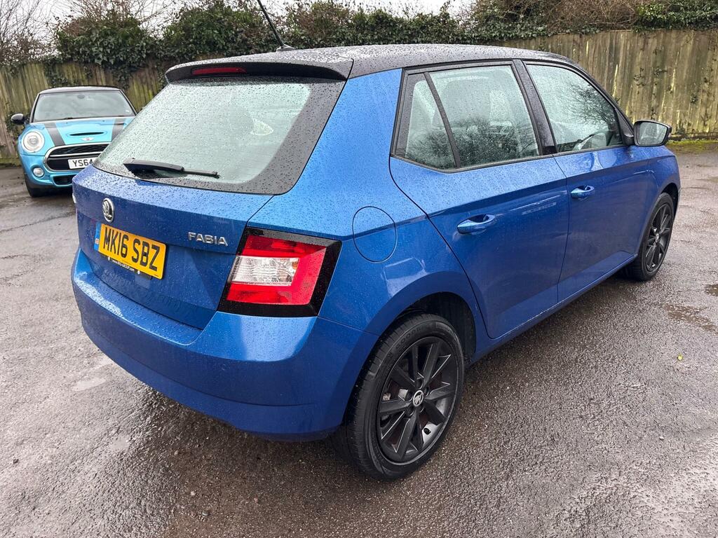 Skoda Fabia 1.2 Tsi Colour Edition Euro 6 Ss MK16SBZ Blue #5