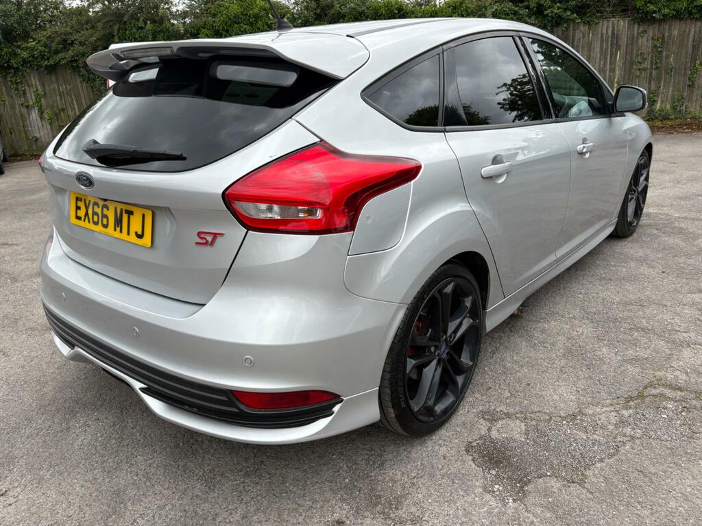Ford Focus 2.0T Ecoboost St-3 Euro 6 Ss EX66MTJ Silver #4