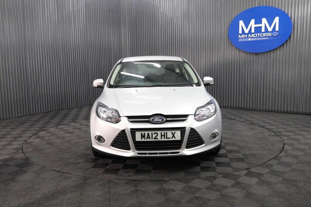 Ford Focus Zetec Hatchback Silver