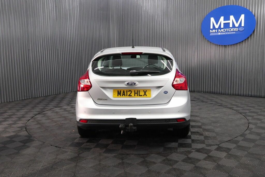 Ford Focus Zetec Hatchback MA12HLX Silver #5